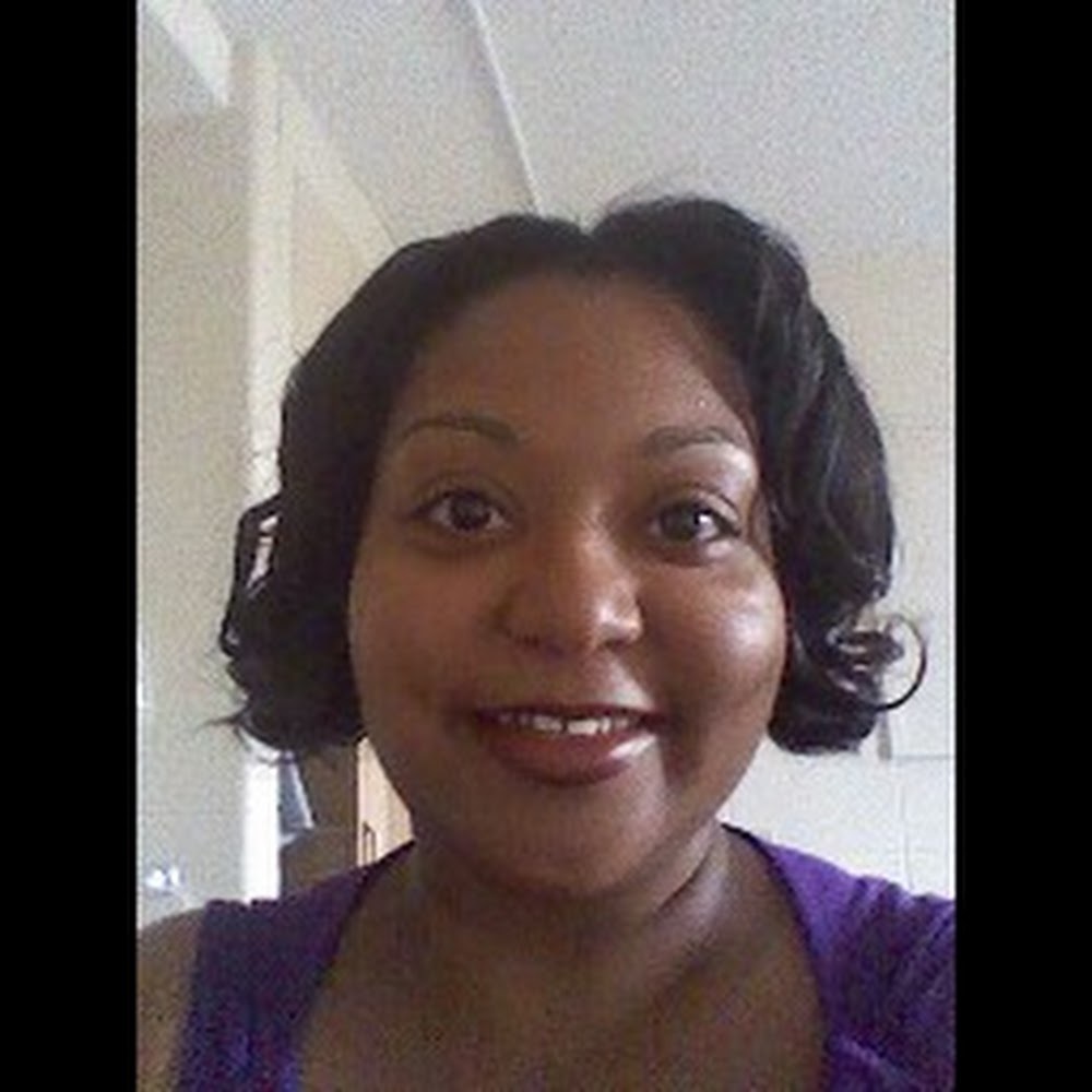 Meet your Posher, Candice